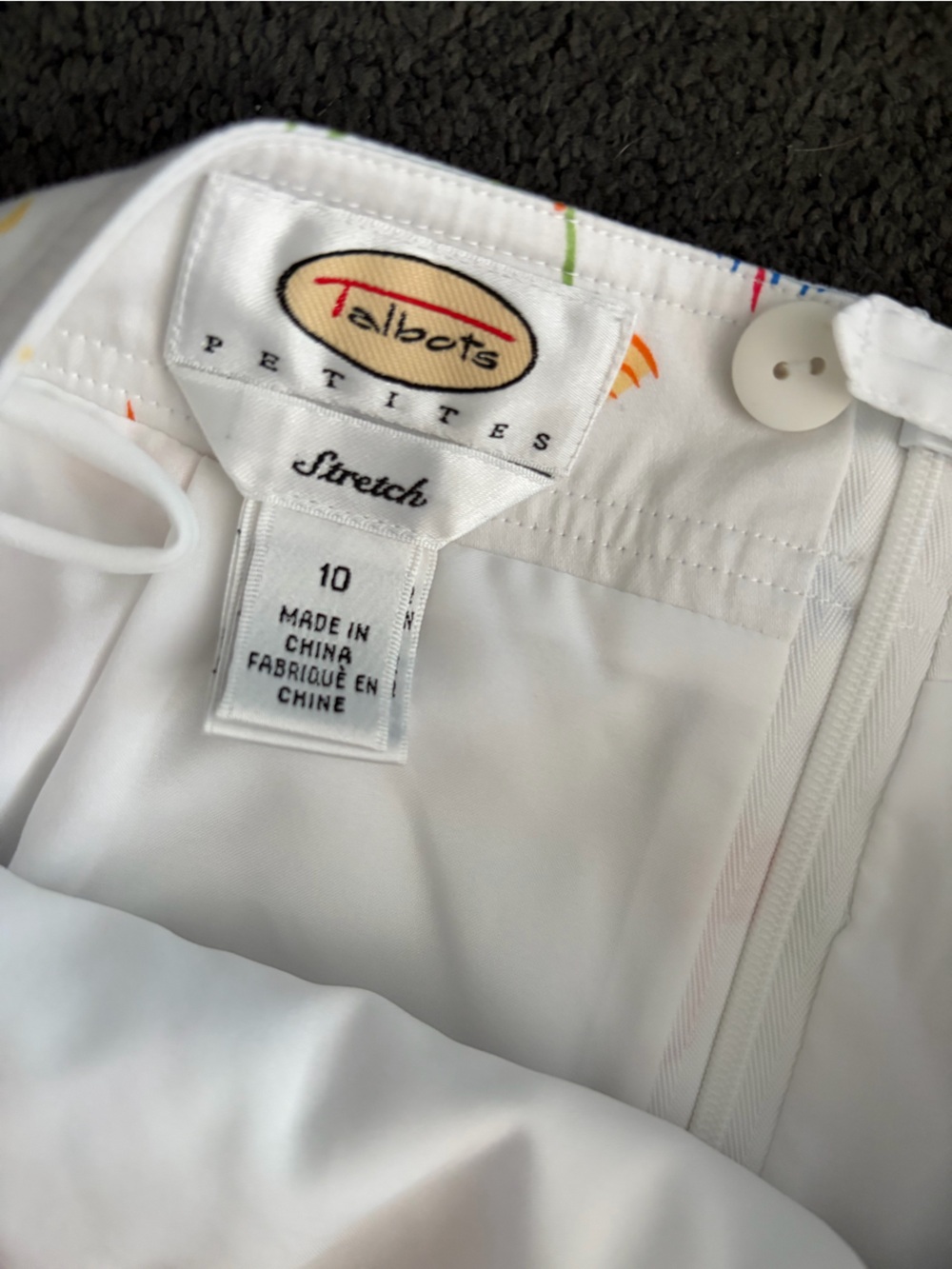 Vtg Talbots White Skirt with Colorful Umbrella Print 10 - Picture 9 of 10